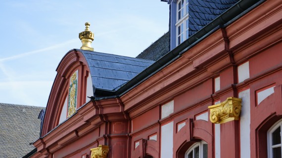 Foto der Pr&auml;latur in der Herbstsonne von Wayma Cammoun