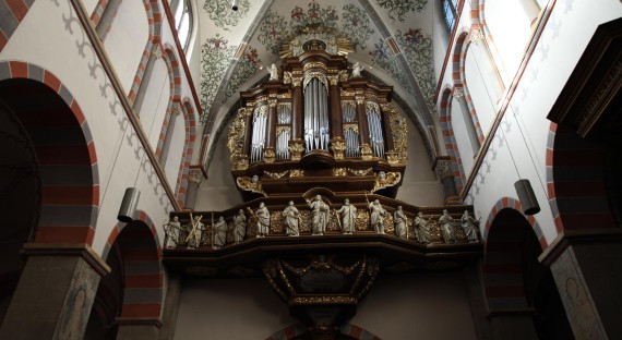 Foto der barocken Orgel in der Abteikirche